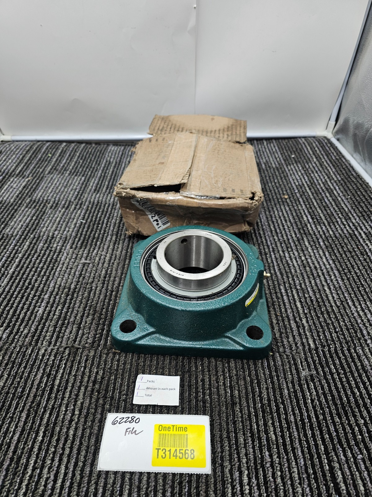 Dodge 126196 F4B-SCM-215 Flange-Mount Ball Bearing 2-15/16 in Bore 4-Bolt Flange