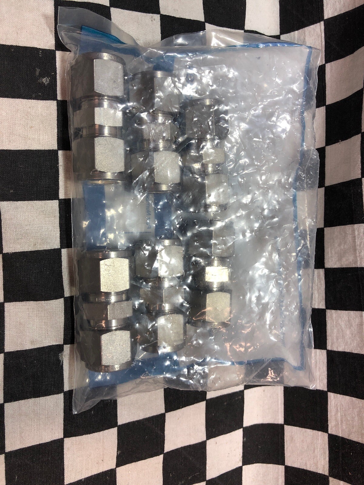 SWAGELOK SS-810-6, UNION 1/2″, SS-810-6, SS8106, LOT OF 6, SHIPSAMEDAY