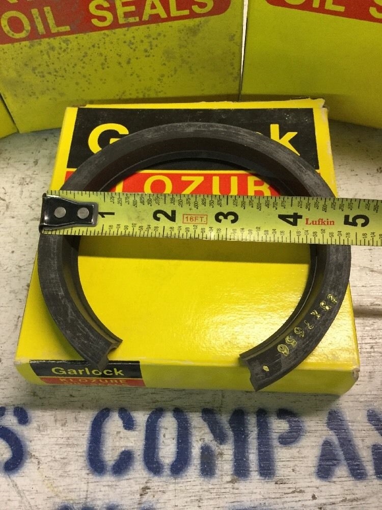 Garlock Klozure Oil Seals Model 23 x 7656