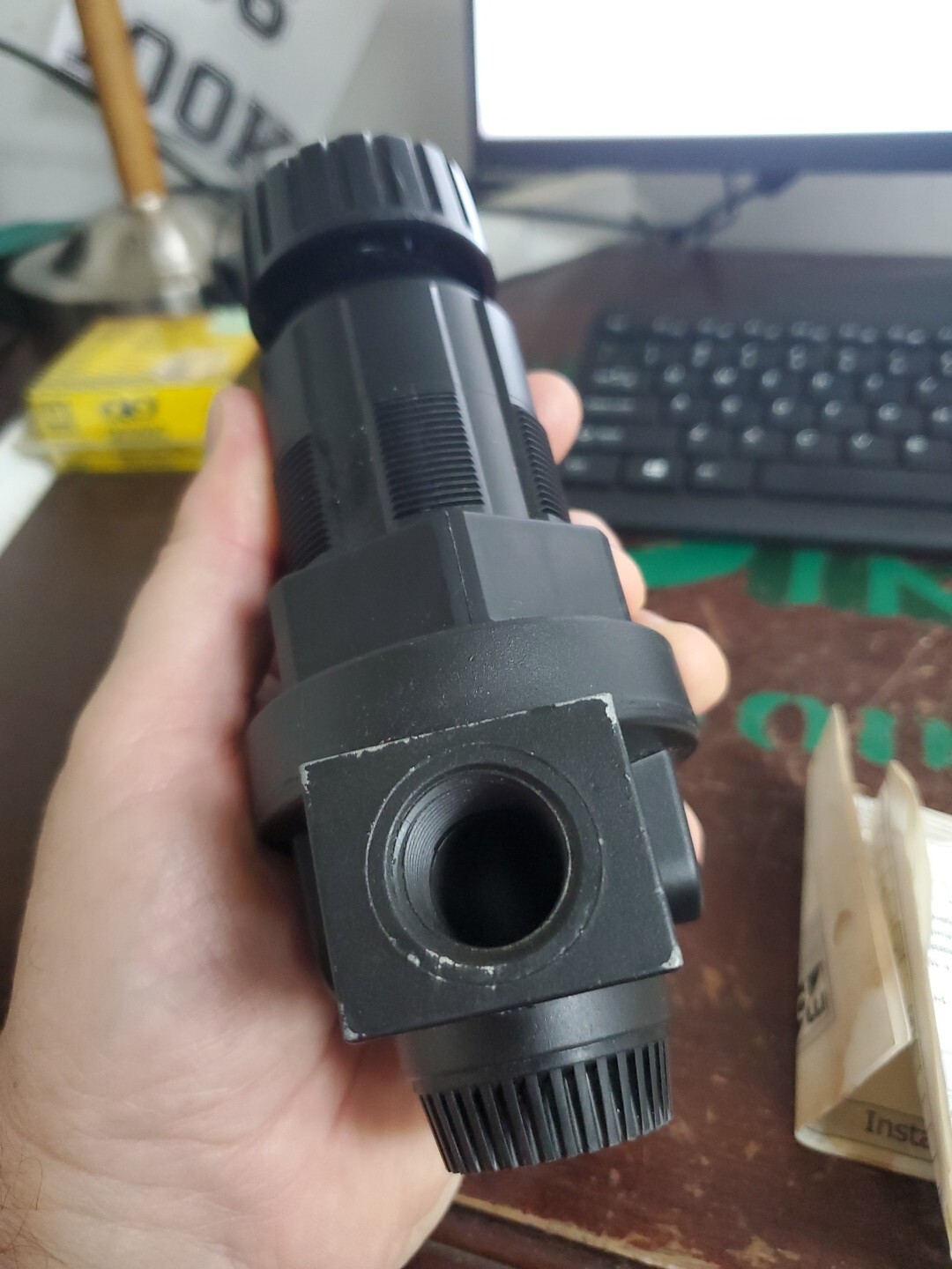MASTER PNEUMATIC DETROIT R100-4 Regulator 1/4″ to 1″ 0-200 psi (CX24E)