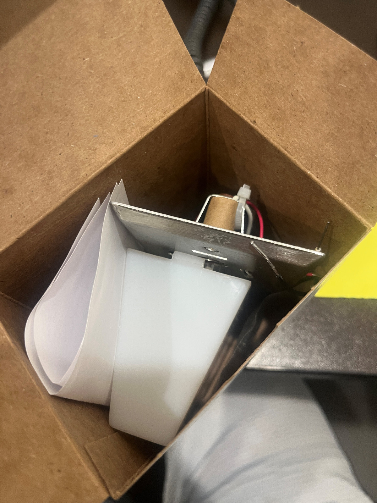 Mircom EC-140 Dome Light with Peizo (Brand new, in box)