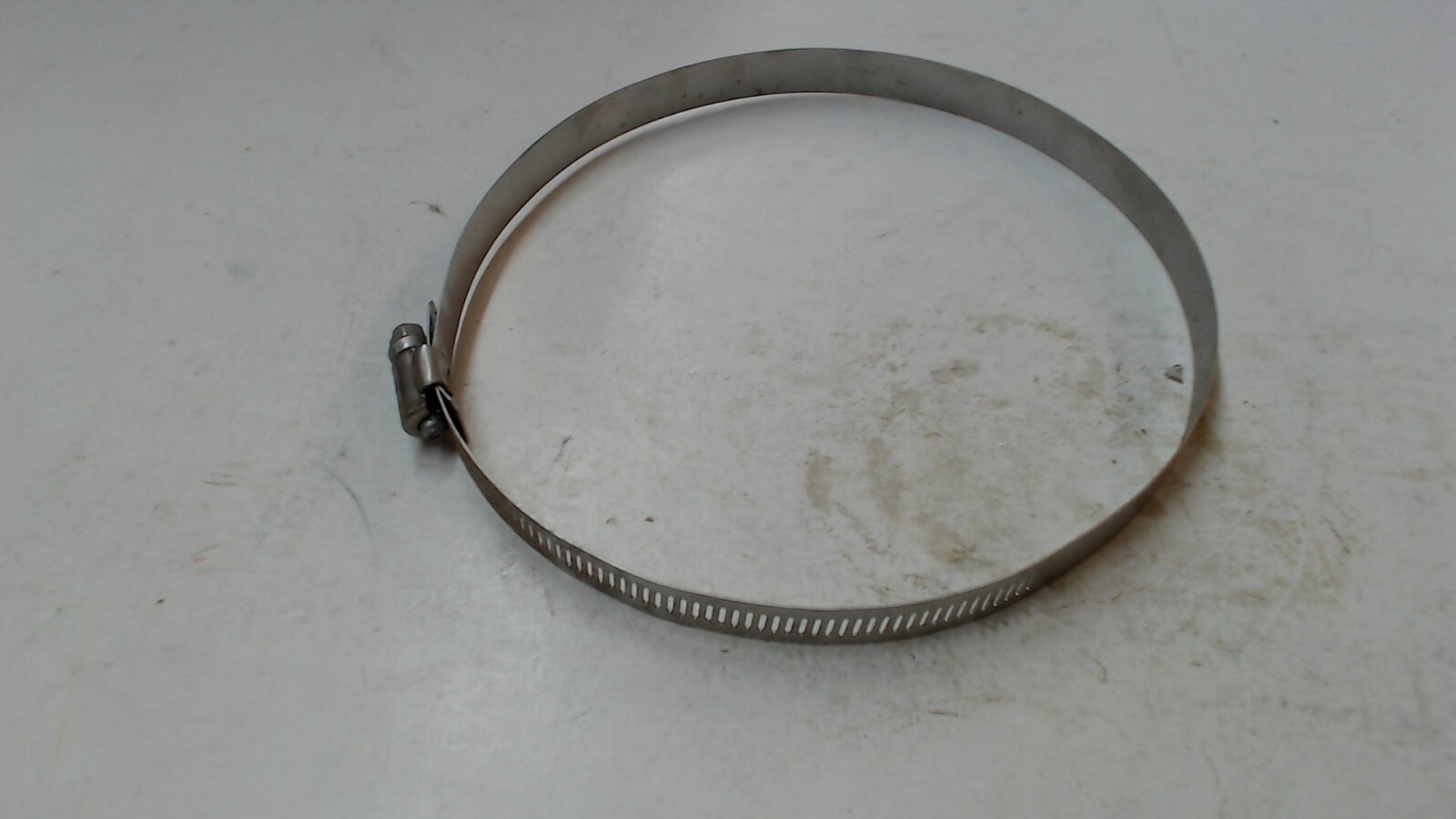 5 inch to 7 inch hose clamp-lot of 9