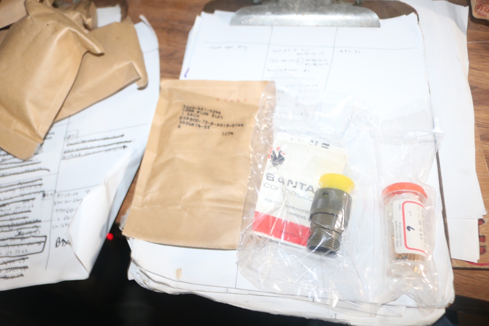 NOS Burndy electrical connector PN SA26A14-5-5 5935-00-431-5244 Sikorsky Acft