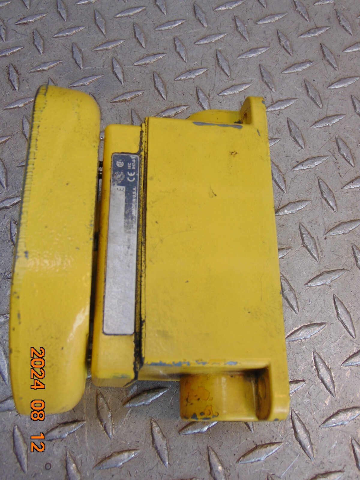 MACKWORTH G REES CHROME MUSHROOM PLUNGER PUSH BUTTON RUN with GUARD