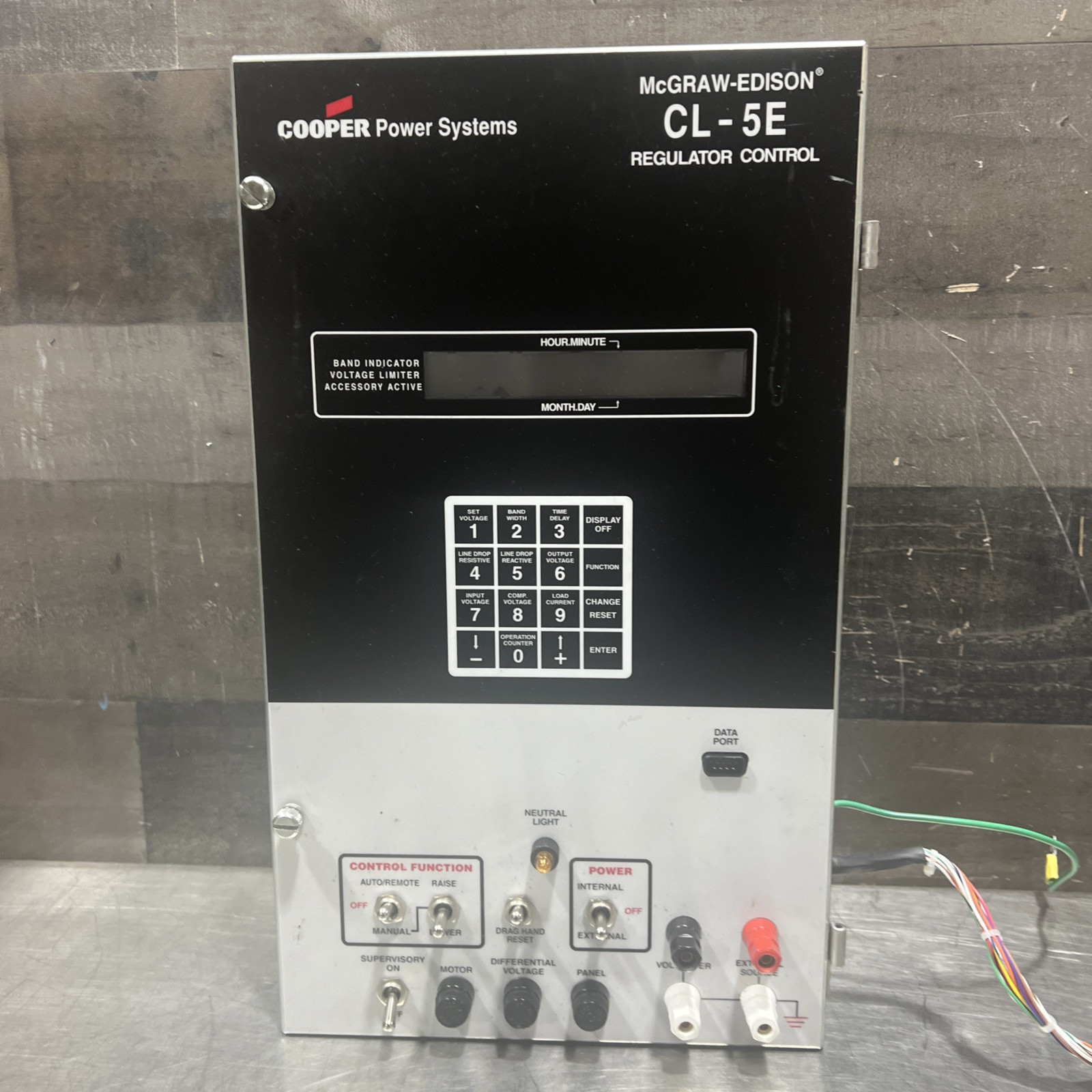 COOPER POWER SYSTEMS CL-5E REGULATOR CONTROL MCGRAW-EDISON CL-5 Used Surplus