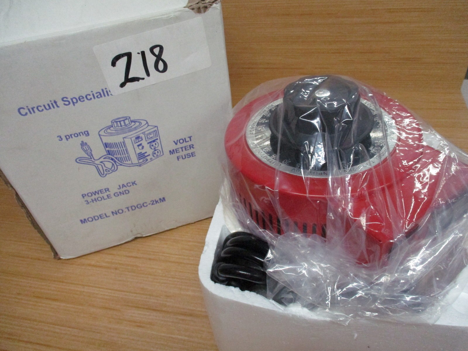 Circuit Specialists TDGC-2KM Variac Transformer TDGC-2KVA