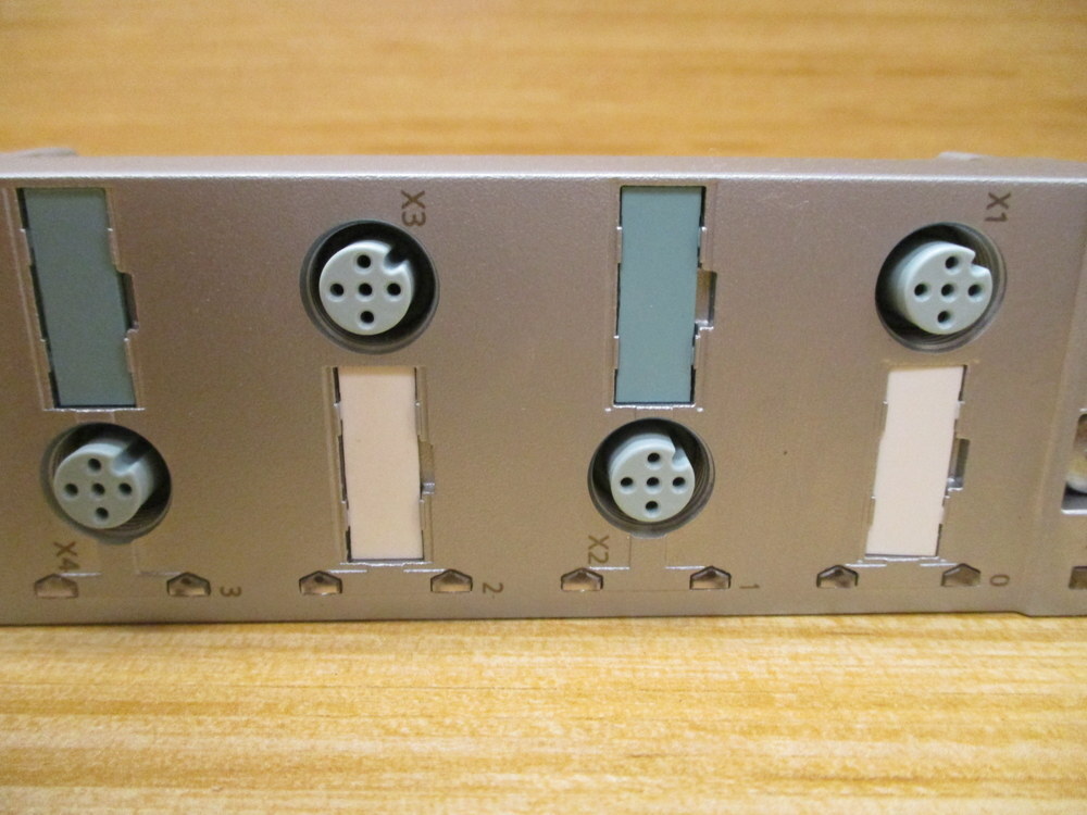 Siemens 6ES7 194-4CA50-0AA0 Connecting Module 6ES71944CA500AA0