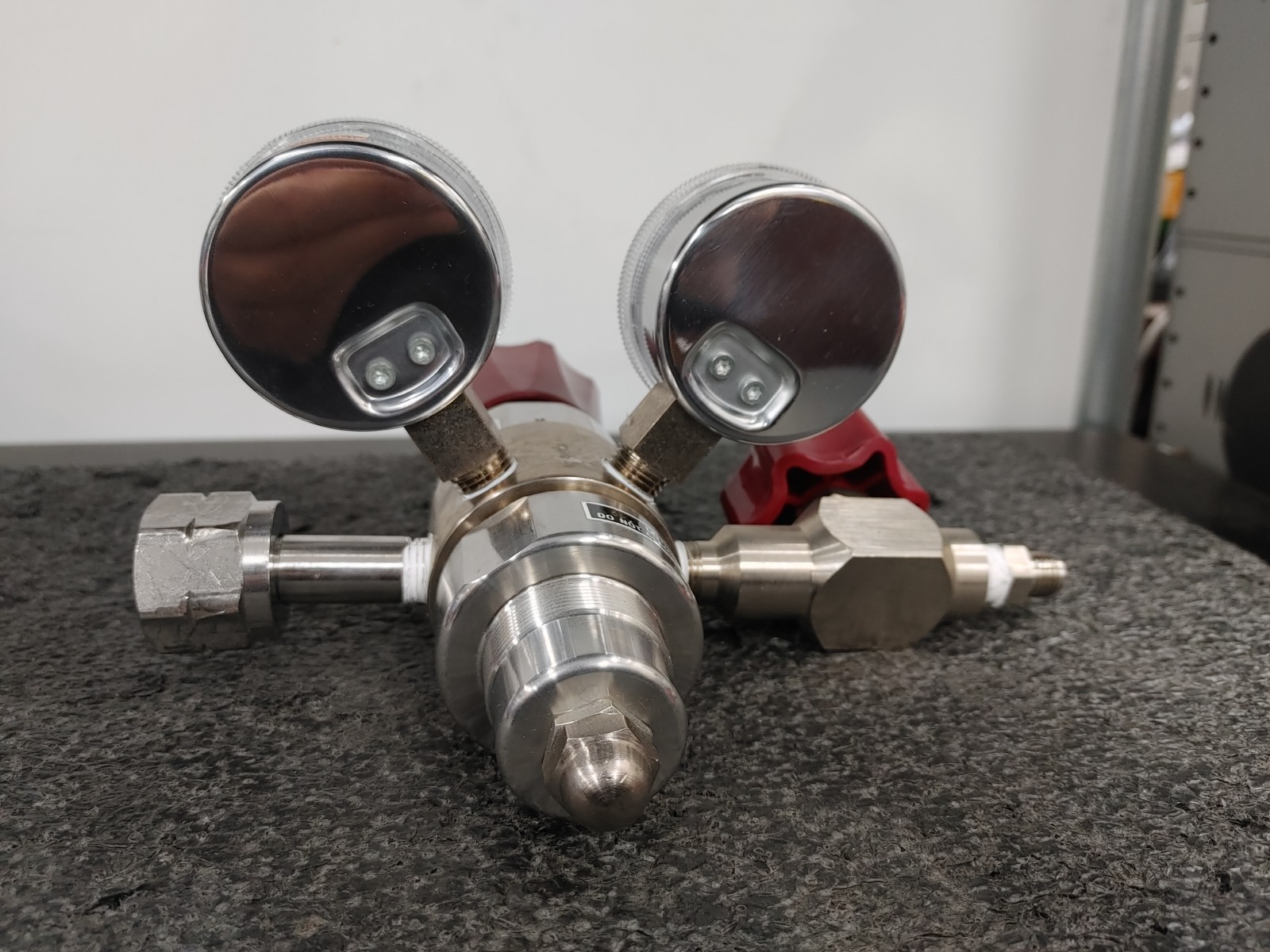 PROSTAR PRS301233 High Purity Dual Stage Pressure Regulator