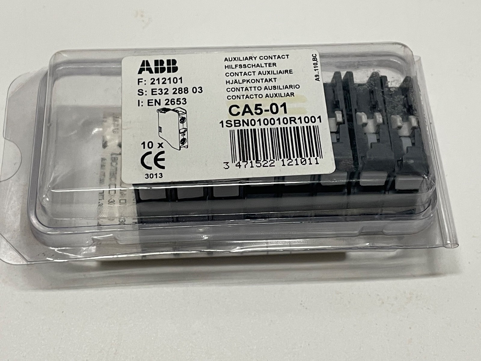 Partial box of 8 Eaton CA5-01 Auxiliary Contact