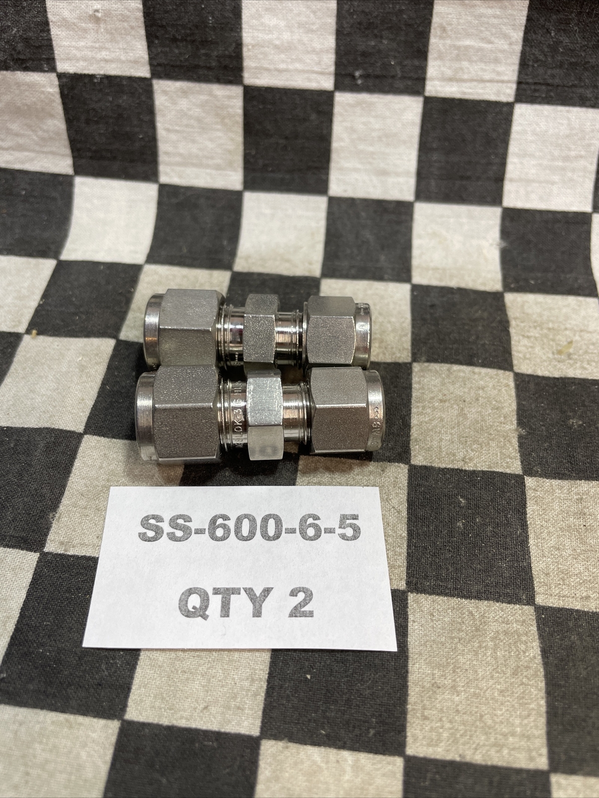 SWAGELOK SS-600-6-5, SS-500-6-4, SS-400-6-2, LOT OF 4, SHIPSAMEDAY #1326V23