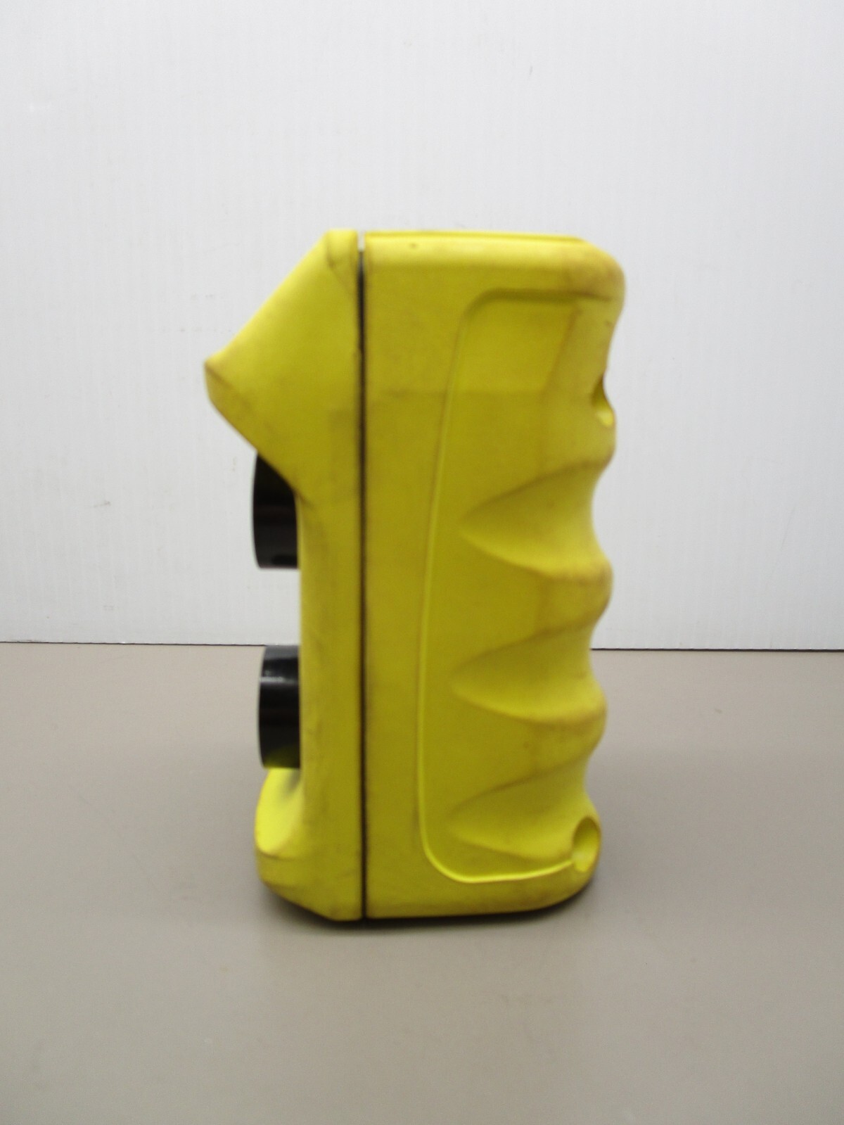 Square D 73170 B-62Y 2-Button Hoist Control Enclosure Yellow Molded Rubber Case