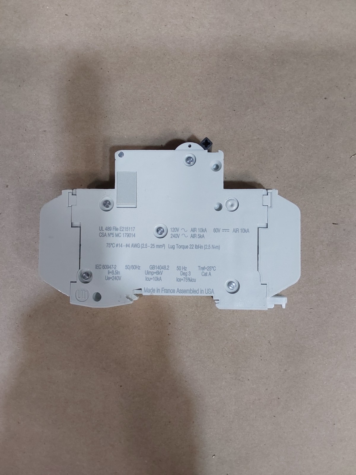 Schneider Electric C60 20A Multi 9 240v 60v