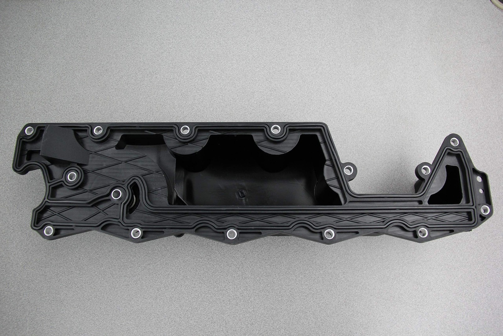 MTC PCV Oil Trap (Valve Cover) Compatible with Volvo Models S80 V70 XC60 XC70…