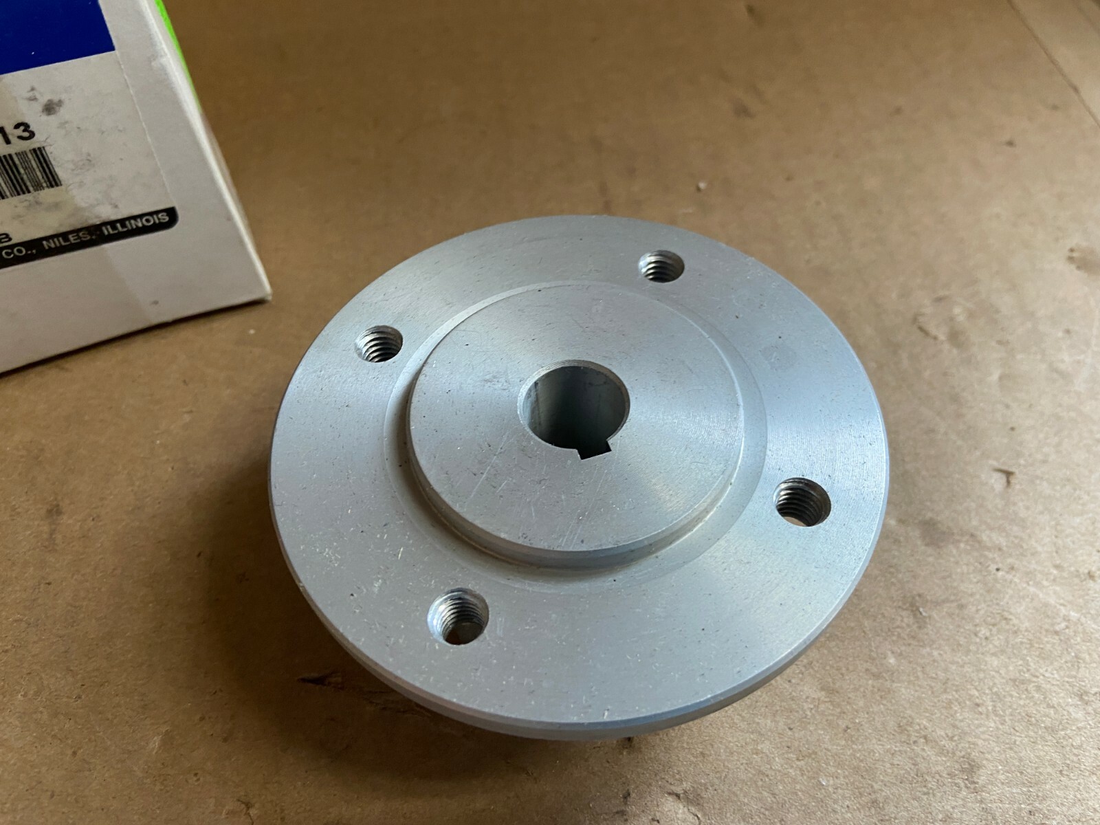 Mohawk 97-5666-213 Hub NEW IN BOX