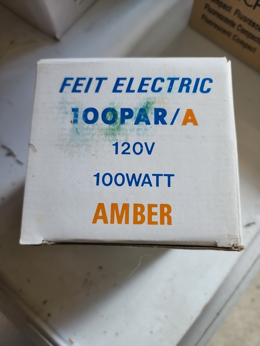 Feit Electric 100 Watt 120v Amber Flood Light Weatherproof NOS Lot of 2 Z20