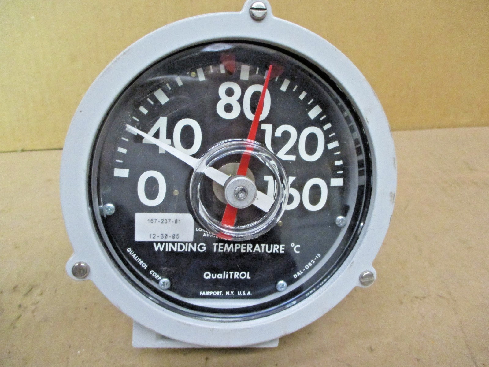New Open Box Qualitrol Corp. 167-237-01 DAL-082-15 Temperature Gauge 53707DN