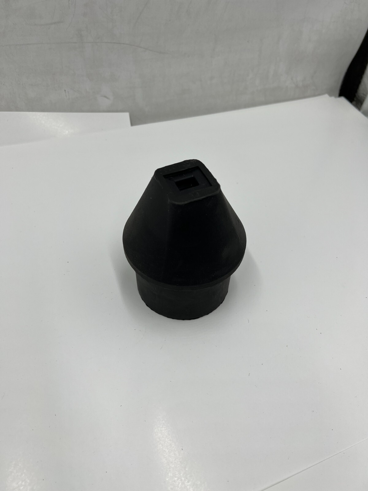 AMCO Cylindrical Conical Round Rubber Piece 10230 / 2.47 in Inner Diameter