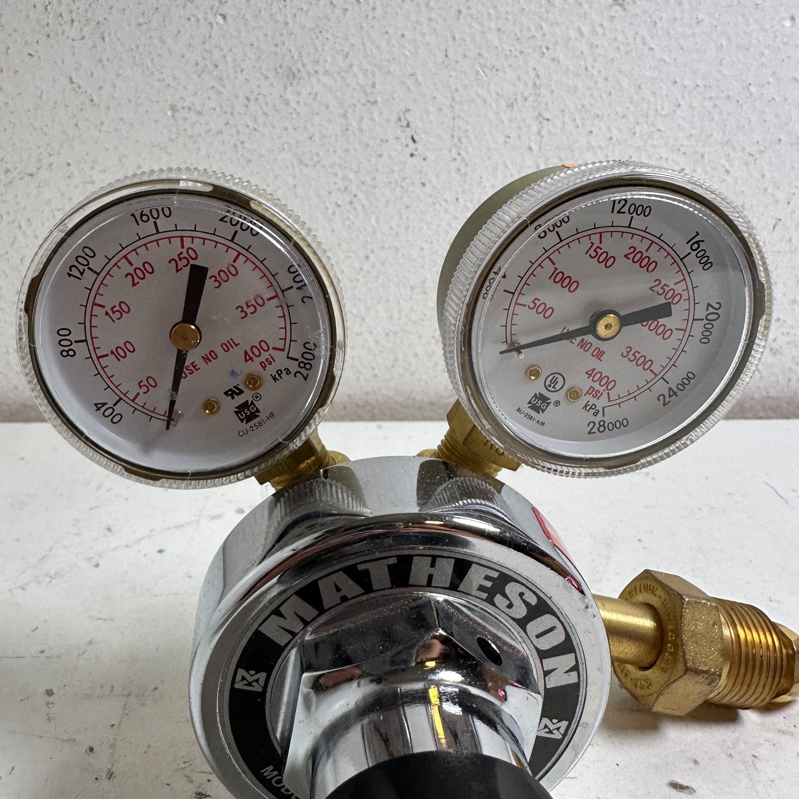 Matheson 18 Series 18H-580 3000 psi Single-Stage General Purpose Gas Regulator