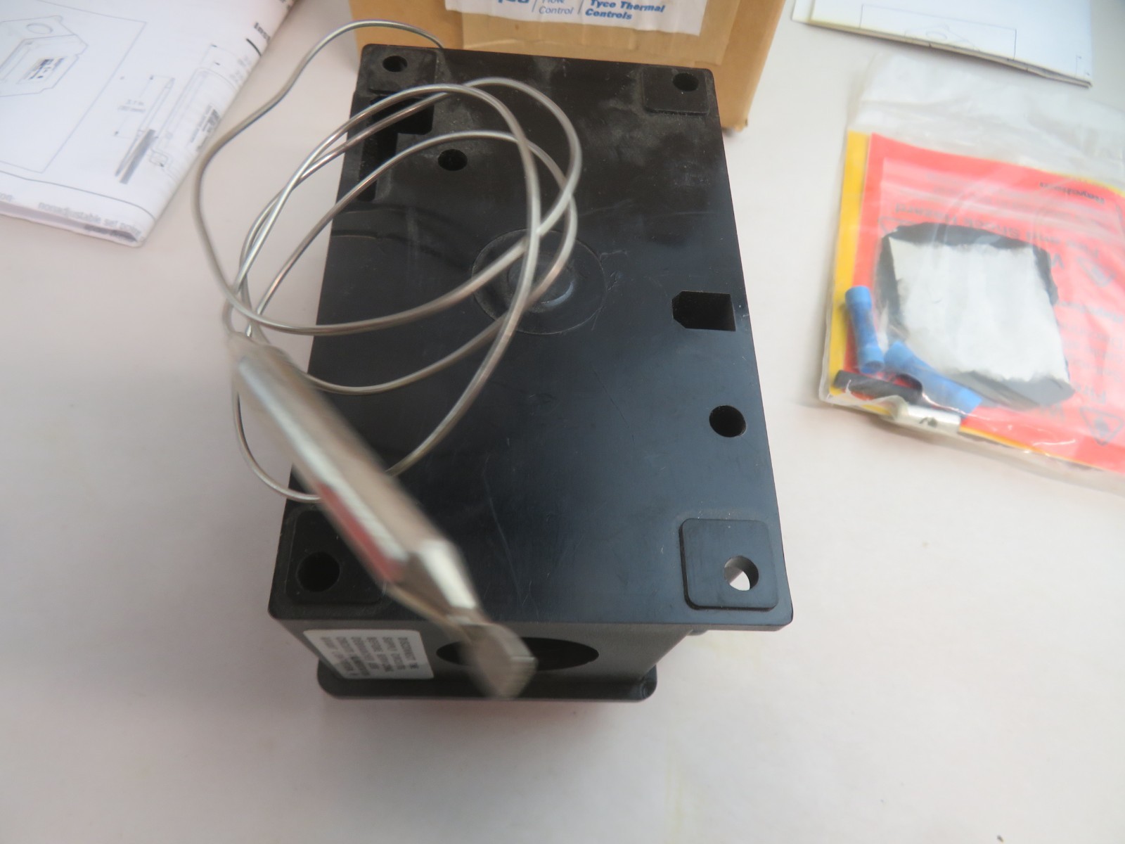 Tyco Digitrace AMC-F5 Thermostat