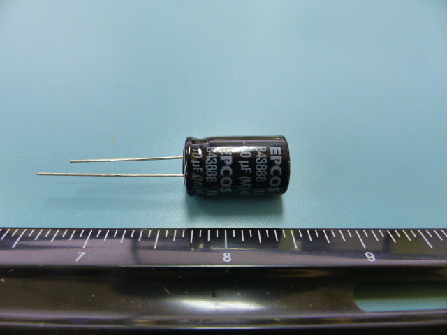 EPCOS B43888A5106M Qty of 65 per Lot EL RAD P5 10UF 450V 12X20 105°; Cap Alumin