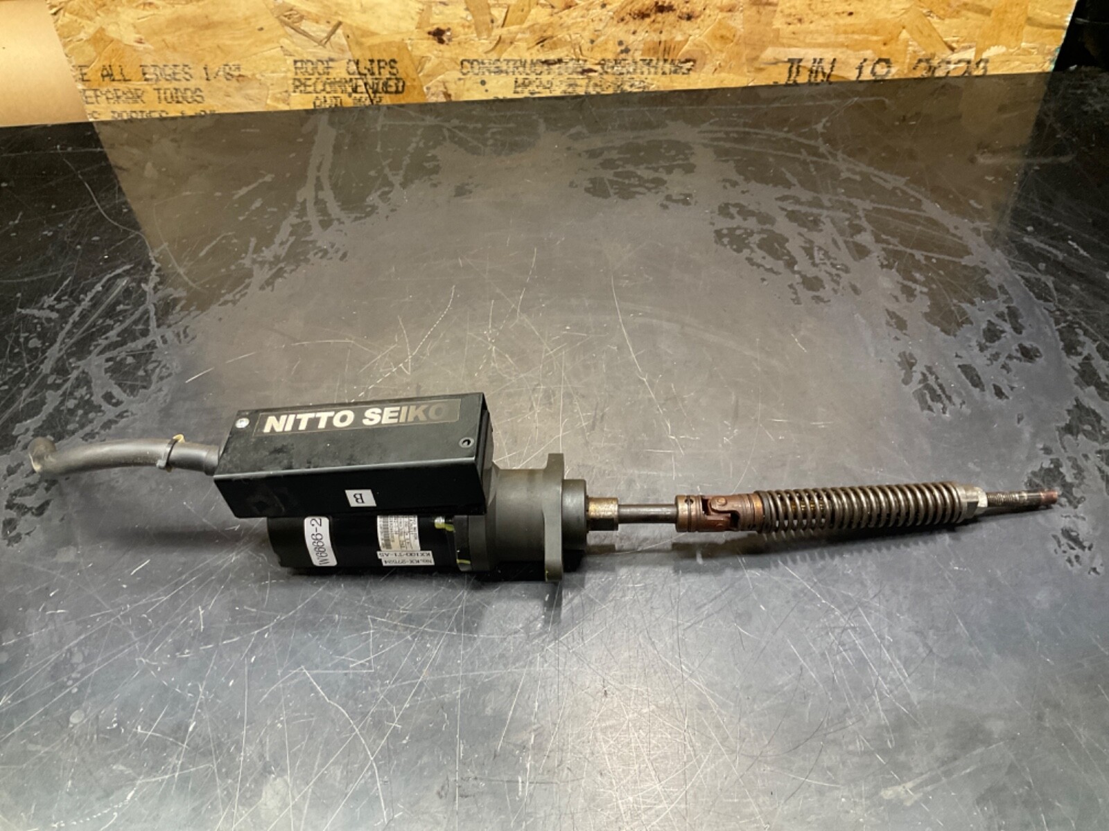 YASKAWA AC SERVO MOTOR SGM-01A3NS31 NITTO SEIKO #29A94PR2
