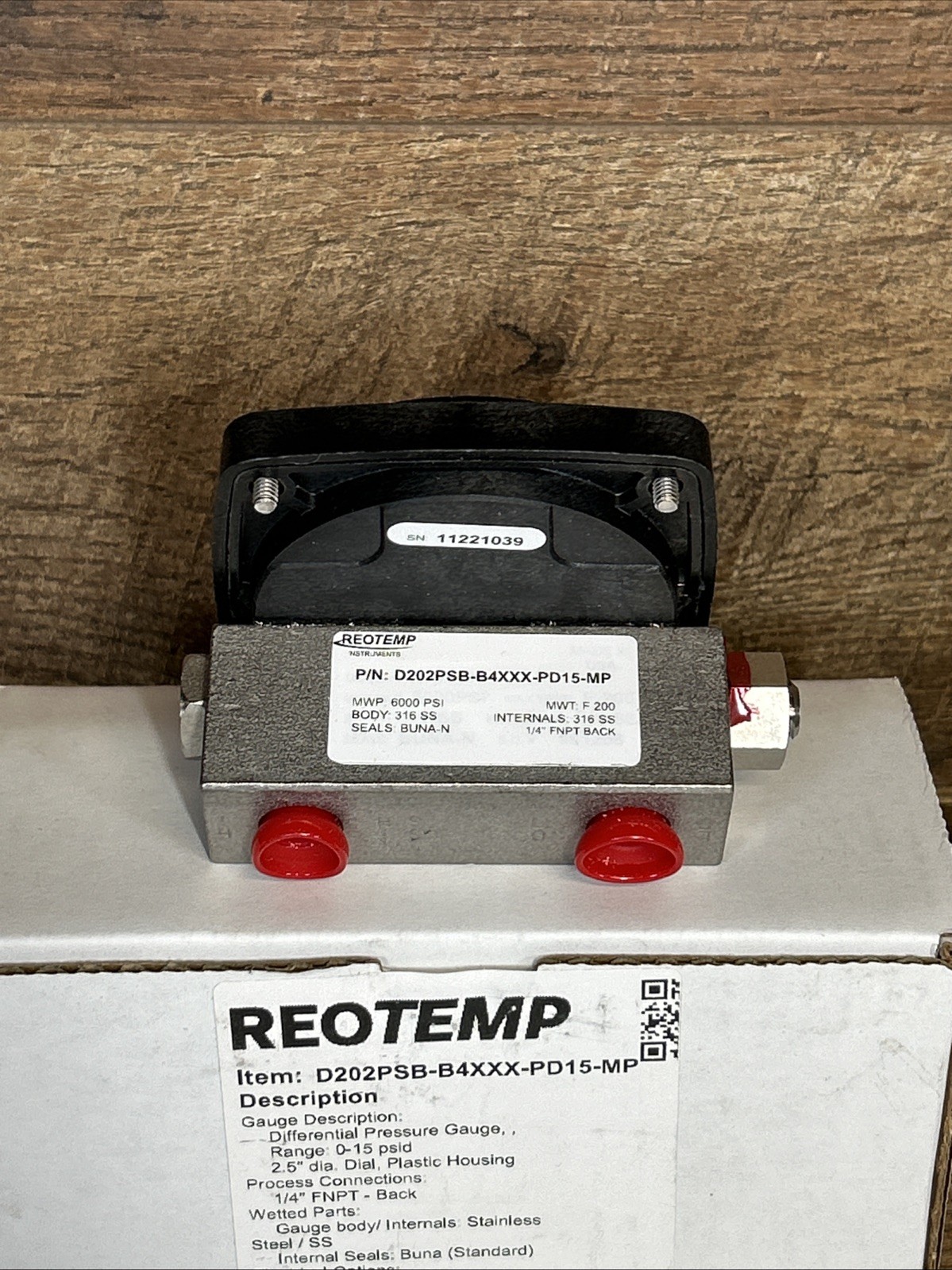 REOTEMP DIFFERENTIAL Pressure Gauge-Part# D202PSB-B4XXX-PD15-MP-NEW