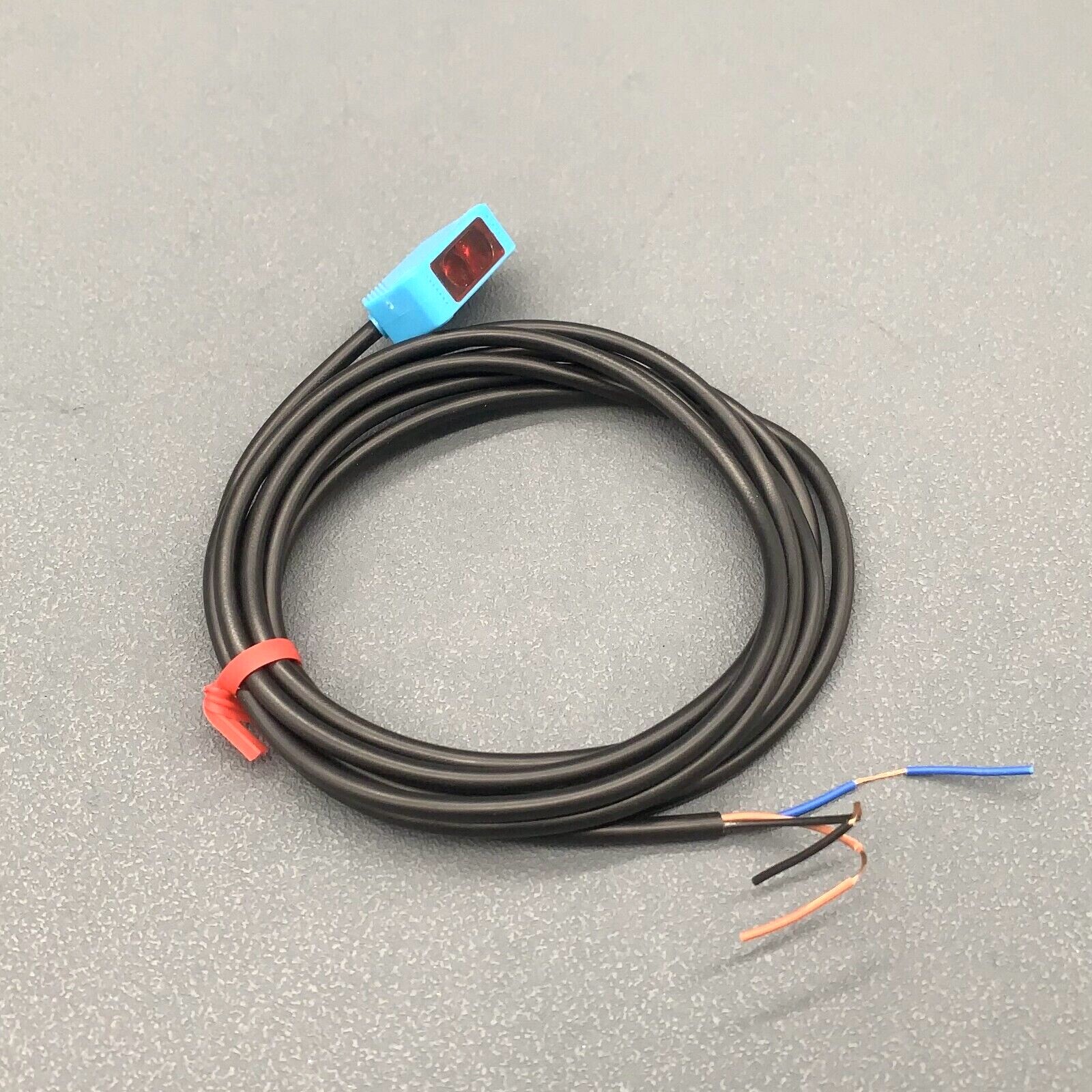 1PC New for Sick GTB6N1211 1052441 GTB6-N1211 Photoelectric Sensor – US Stock