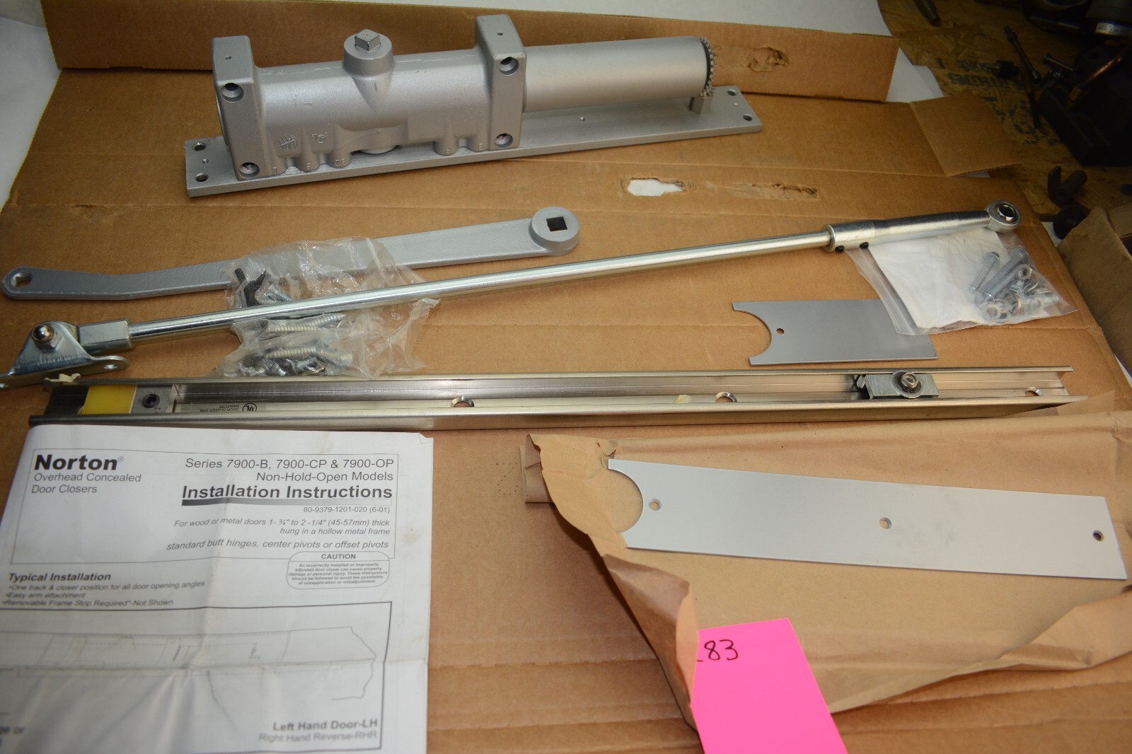 7905-689-RH Norton 7900 Series Overhead Concealed Closer Spring Size 5 in Alumi