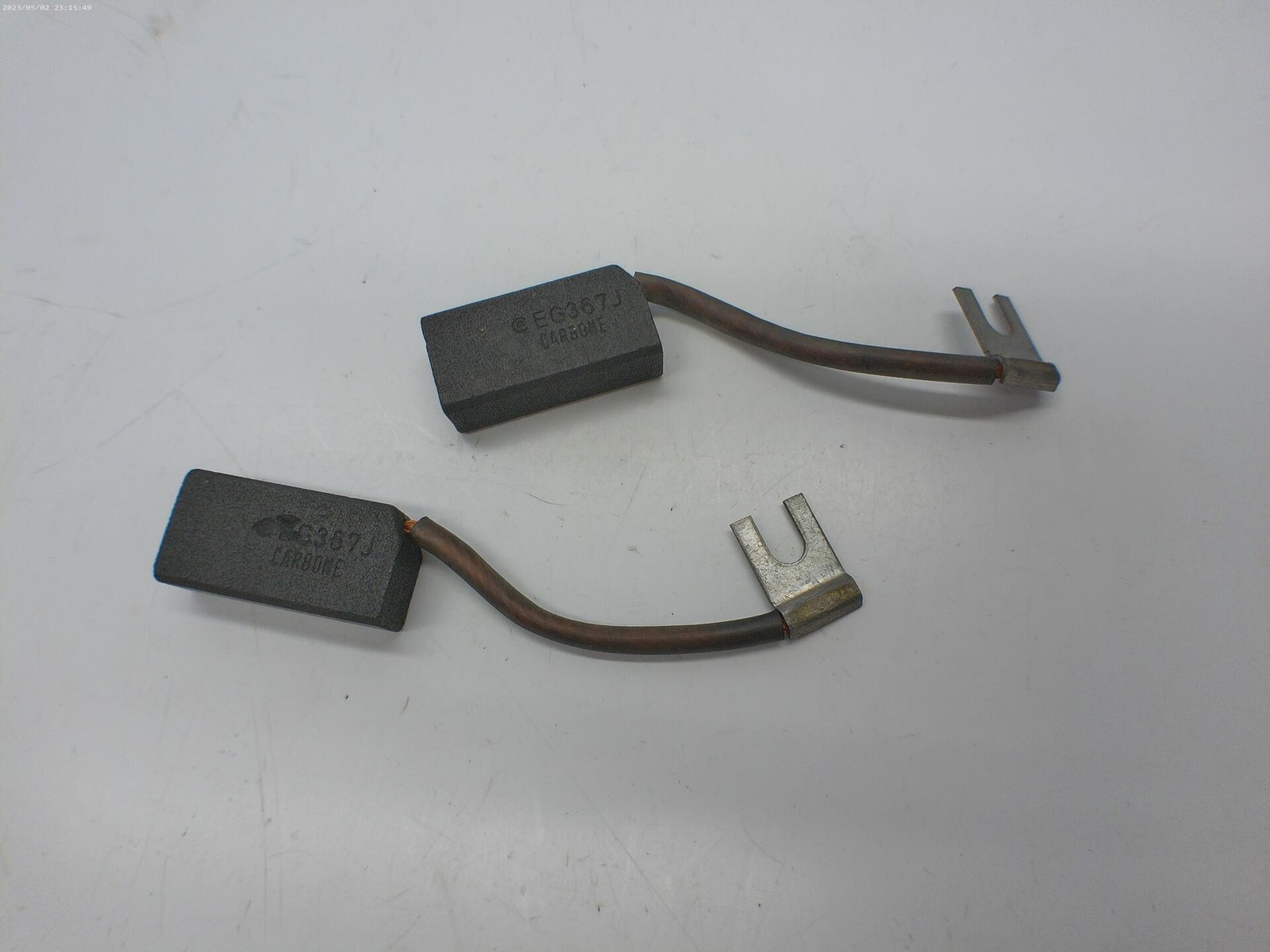 CARBONE EG367J CARBON BRUSH LOT OF 2 NSNP