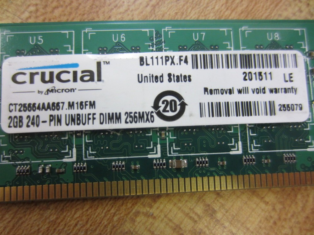 Crucial CT25664AA667.M16FM 2GB DDR2-667MHz DIMM Memory PC2-5300