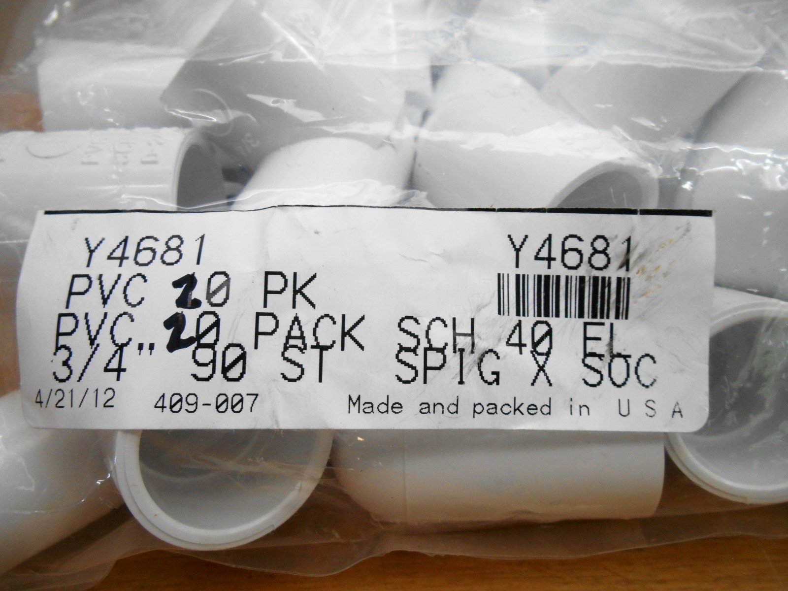 Lot of 20 Lennox Y4681 PVC Sch 40 Elbow ¾″ 90 St Spig X Soc