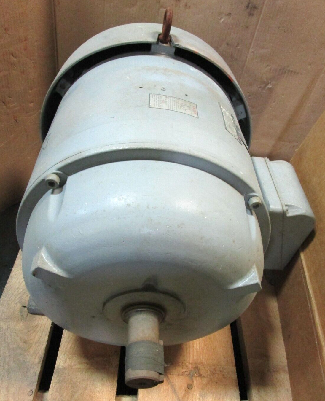 Reuland Electric Motor AFO-365US Frame 30/15 HP 1800/900 RPM 230 Volts 51144LR