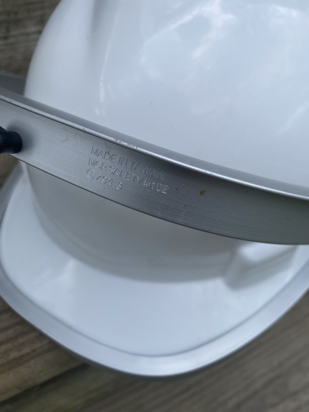 MSA V Gard White Hard Hat & MCR Safety 102 Aluminum Face Shield Frame Class E