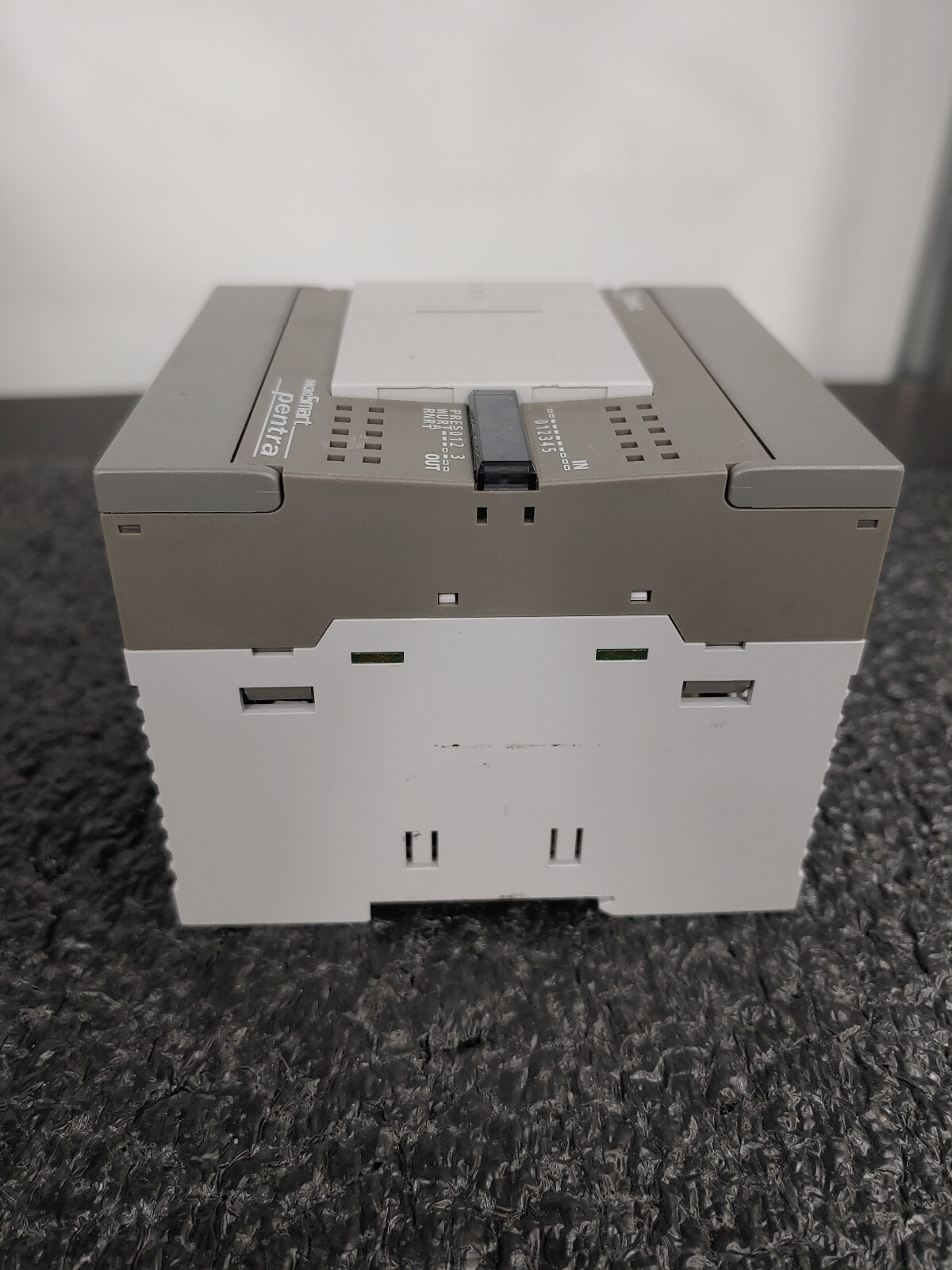 IDEC FC5A-C10R2 MicroSmart Pentra PLC CPU