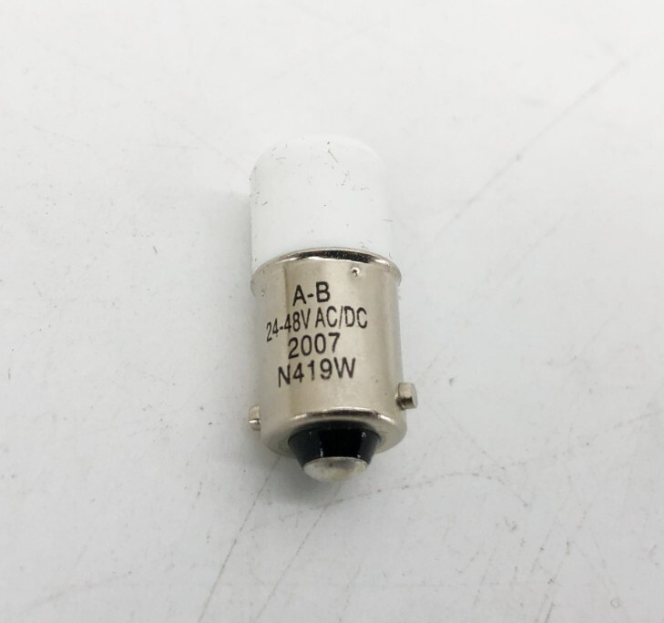 Lot of 2 New Allen-Bradley 800T-N419W White LED Bulbs 24-48VAC – No Box
