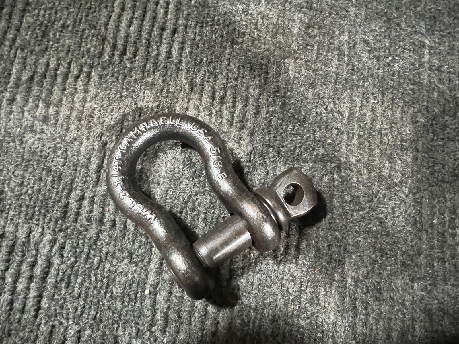 (QTY 5) Campbell 5/8″ WLL 3-1/4 Ton Clevis Screw Pin Anchor Shackle