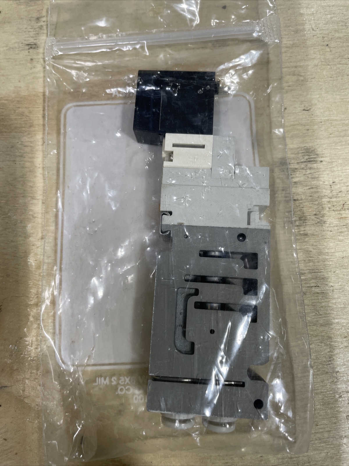 Smc Vq1131n-5b-c4-p ***FREE SHIPPING***