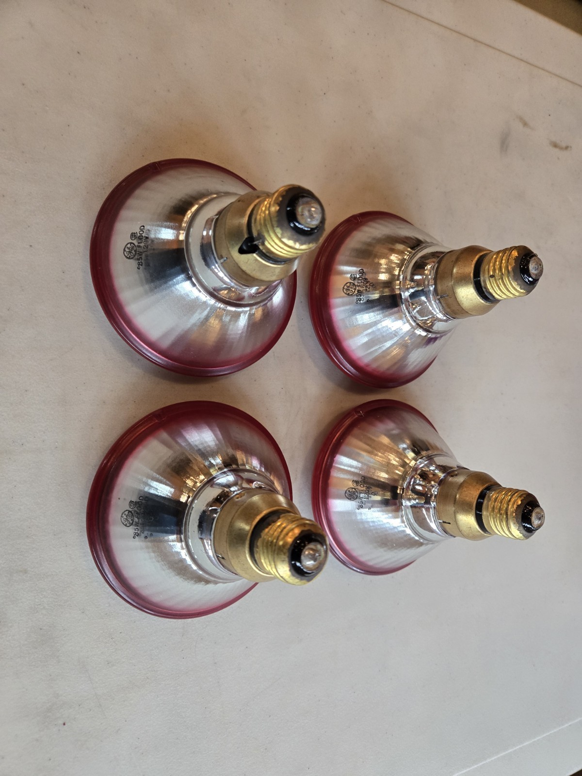 General Electric 38 PAR GE 85W RED Floodlight #90622
