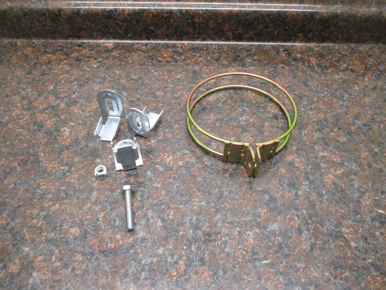 NEW Johnstone Supply Lot of 2 Lug Motor Mount S58-410 1320 FREE SHIPPING