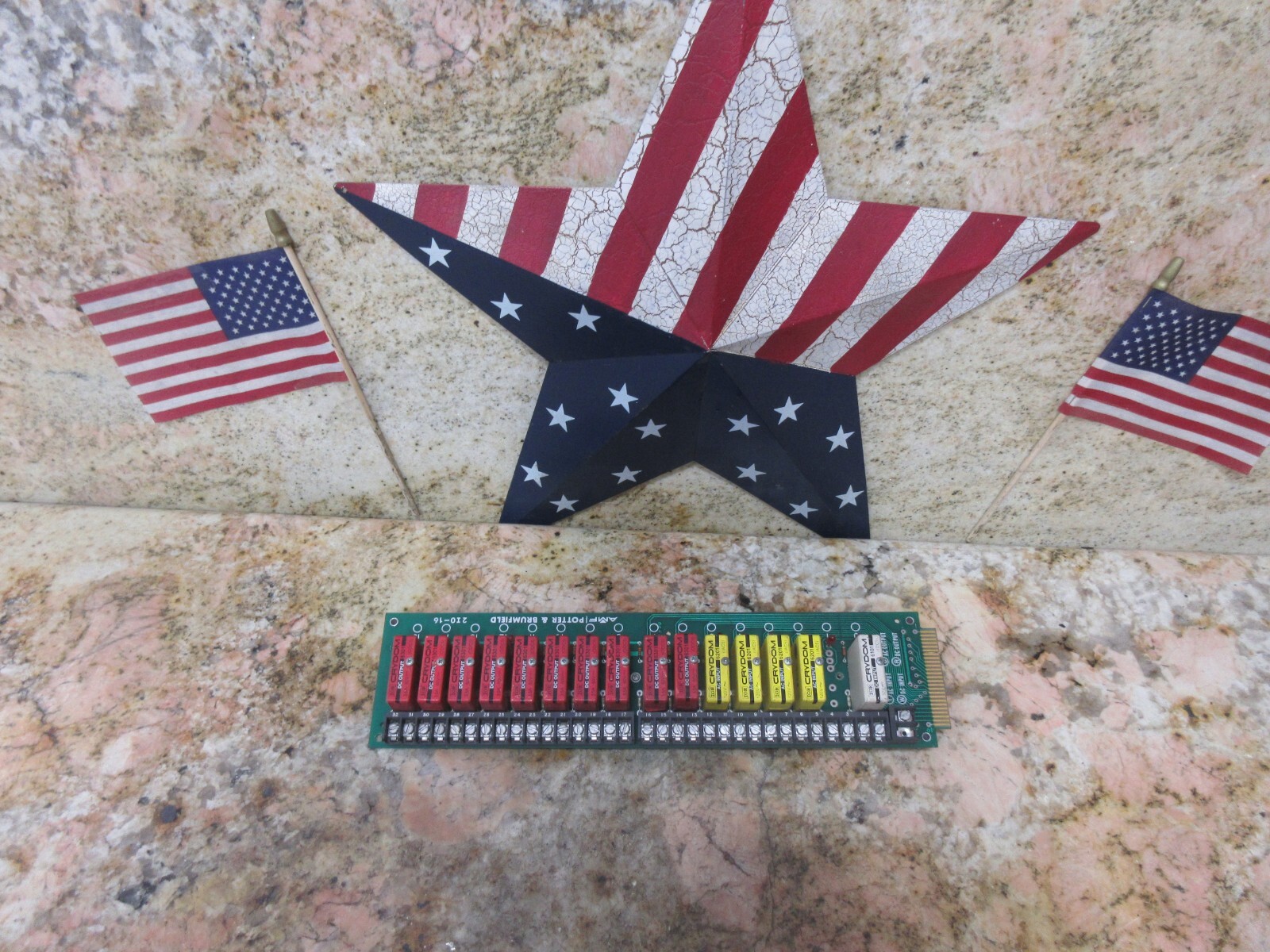 AMF POTTER BRUMFIELD CIRCUIT BOARD 2I0-16 CRYDOM 6301