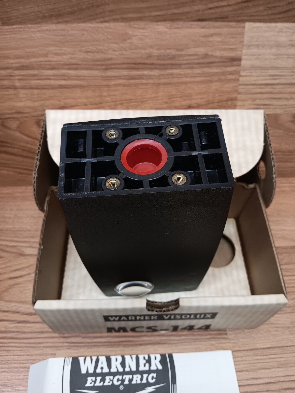 NOS WARNER ELECTRIC MCS-144 PHOTOELECTRIC SENSOR 8180-000-XXX MCS144 FREE SHIPPI
