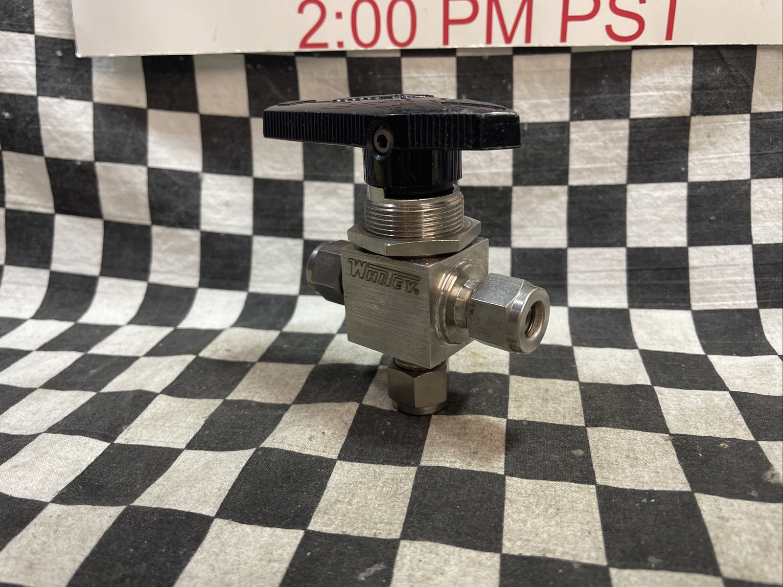 WHITEY 3 Way Ball Valve 3/8″, SS-44XS6, SS44XS6, SHIPSAMEDAY#M49