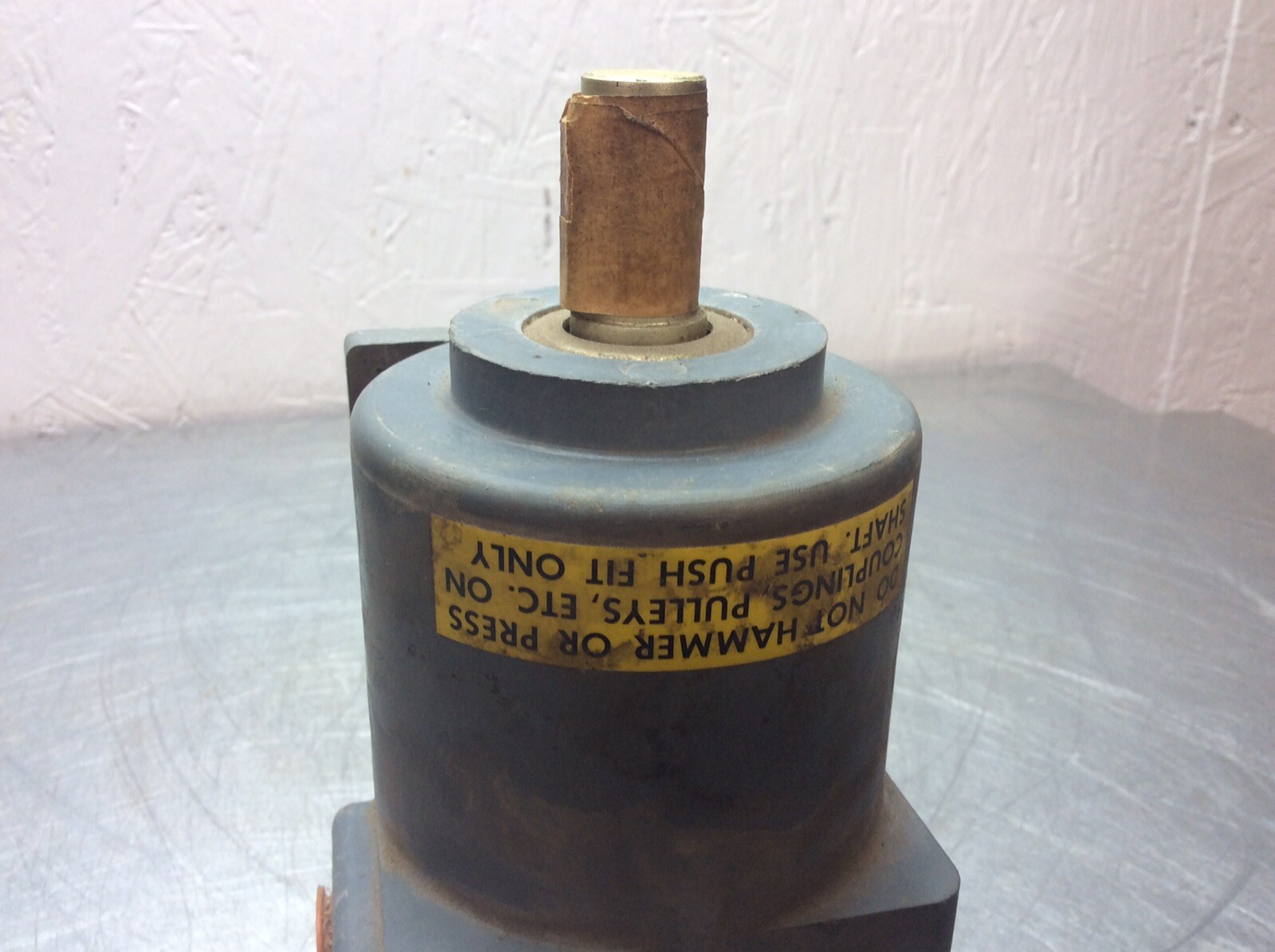 Euclid Electric 111CC1B Shaft Motion Switch Zero Speed Type F