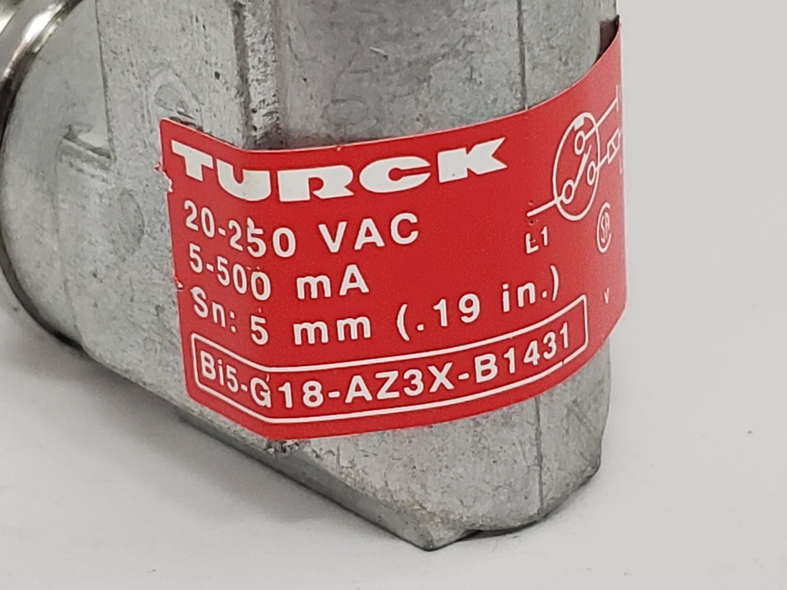 TURCK BI5-G18-AZ3X-B1431 PROXIMITY SENSOR NO 20-250V 500mA 50MM (4372400) NIB