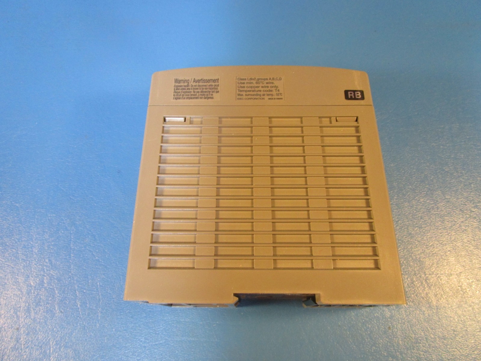 IDEC PS5R-VF24 Power Supply, 24V DC, 120 W, DIN Rail