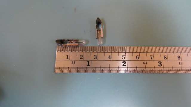 Spectro t5.5K 48V 20mA Qty of 20 per Lot Lamp;miniature light bulb; slide base;