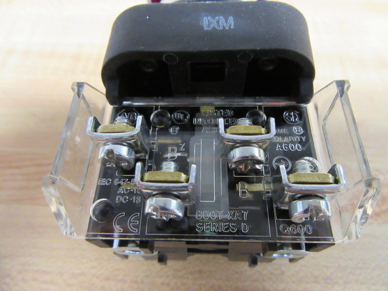 Allen Bradley 800T-FXNQH24RA7 Push Pull Switch