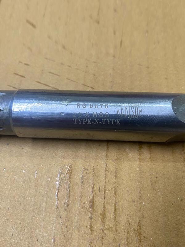 HSS 26 MM Parallel Shank Hand Reamer Spiral Flute- Cut Edge 124 MM-Length 231 MM