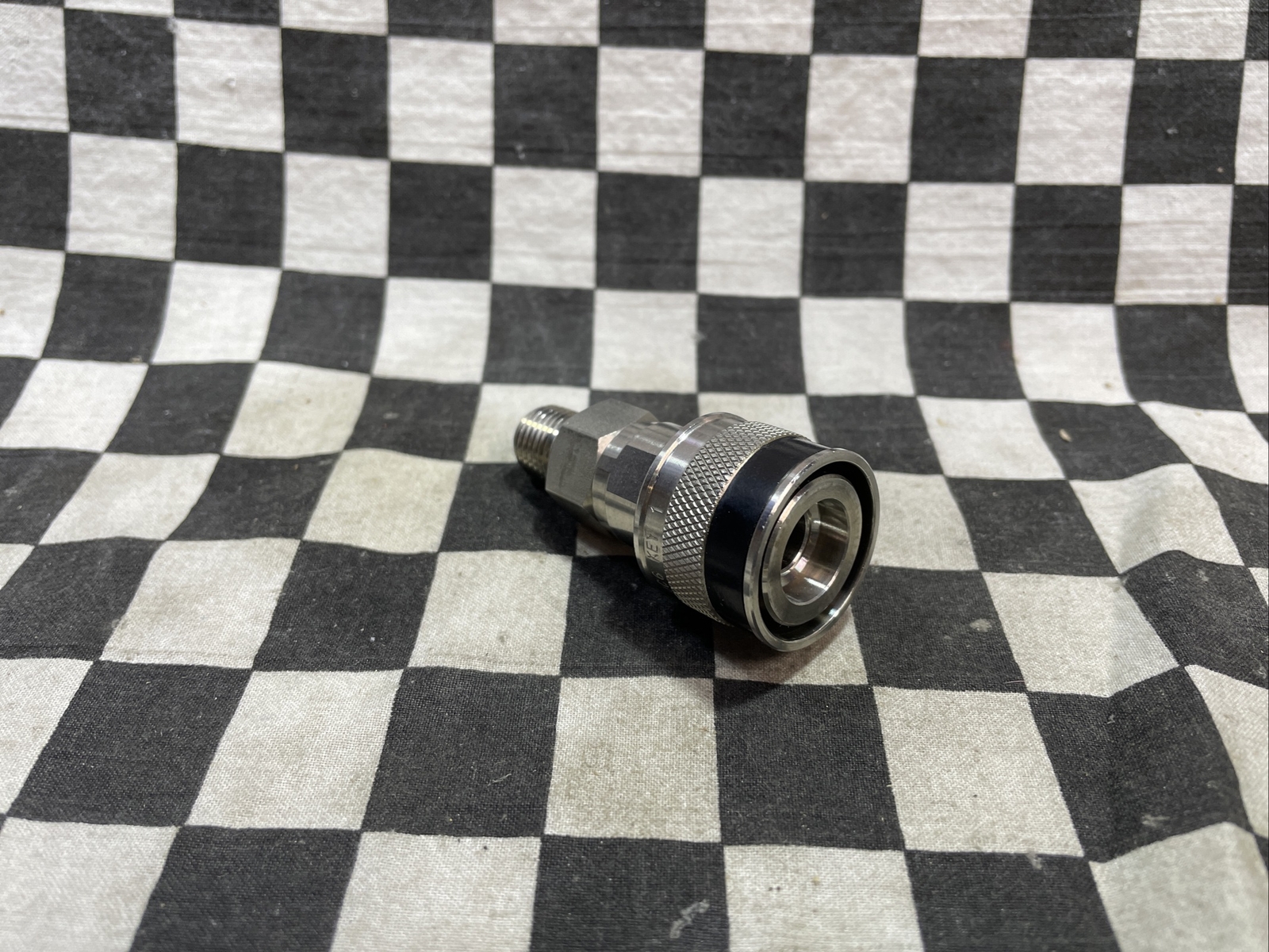 SWAGELOK Quick Connect Stem with Valve, SS-QC4-B-4PMK1, SSQC4B4PMK1 #1541P2