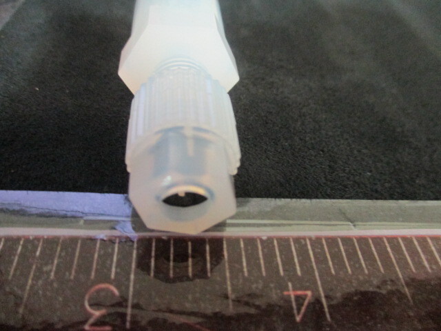 ENTEGRIS-FLUOROWARE FC4-4GN-1 FITTING, FEMALE CONNECTOR FC4-4GN-1 GALT